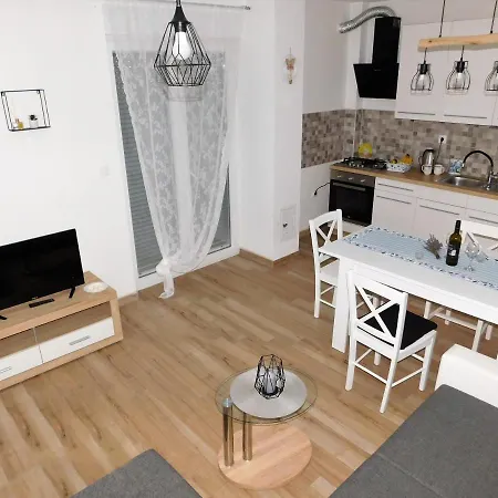 Apartmán Ella Pula