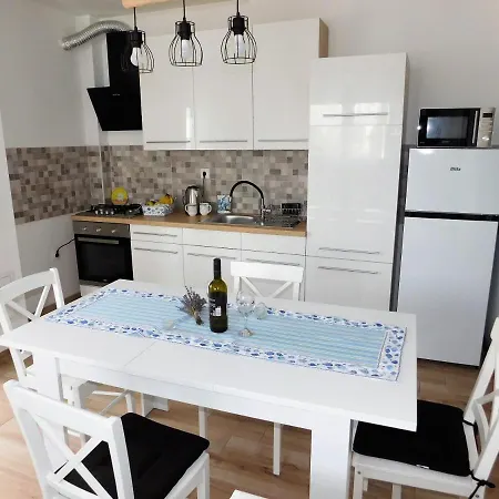 Apartmán Ella *